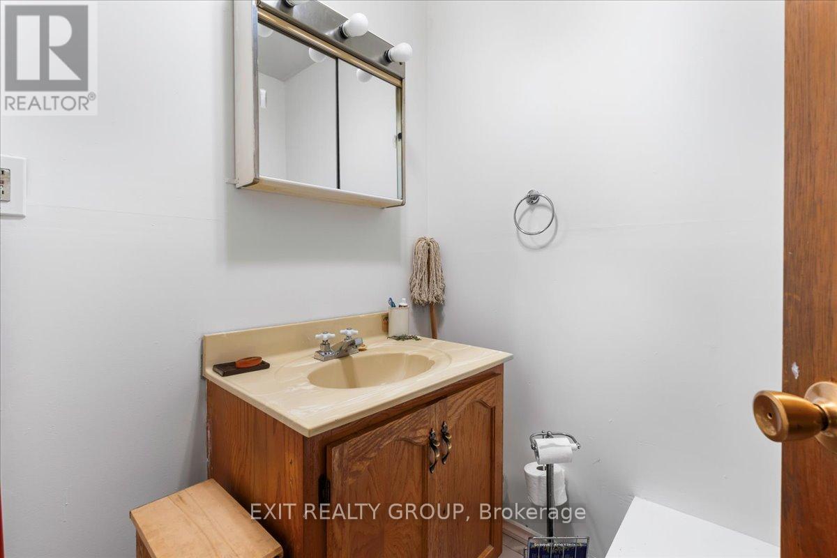 330 Black River Road, Tweed, Ontario  K0K 3J0 - Photo 23 - X12318201