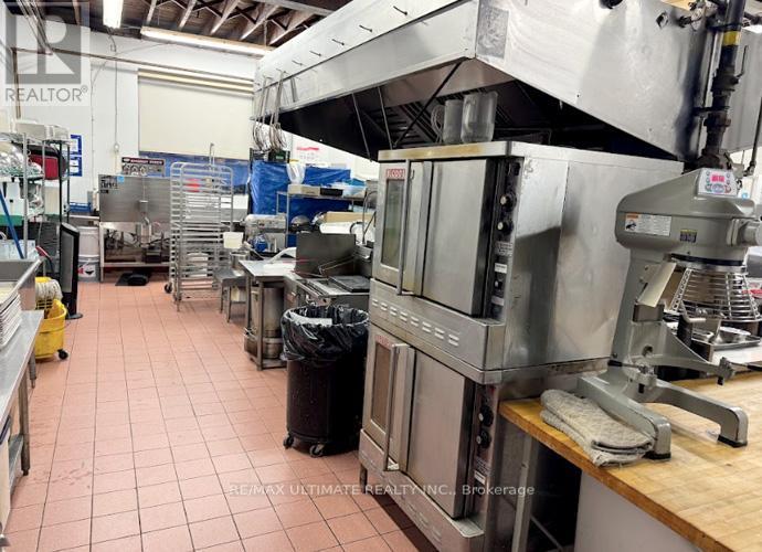 3419 Dundas Street W, Toronto, Ontario  M6S 2S4 - Photo 3 - W12318153