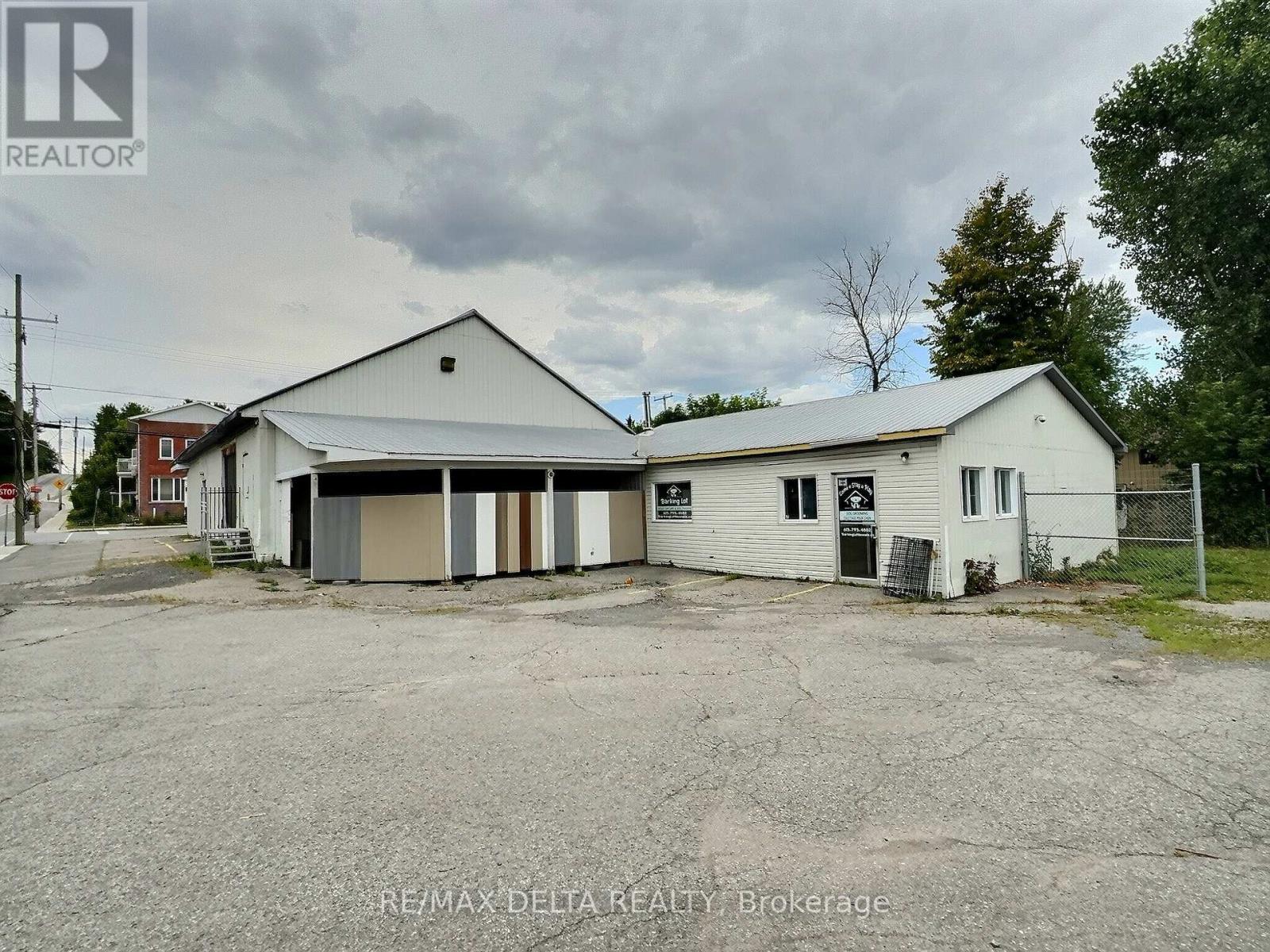 1695 Landry Road, Clarence-Rockland, Ontario  K0A 1N0 - Photo 3 - X12318241