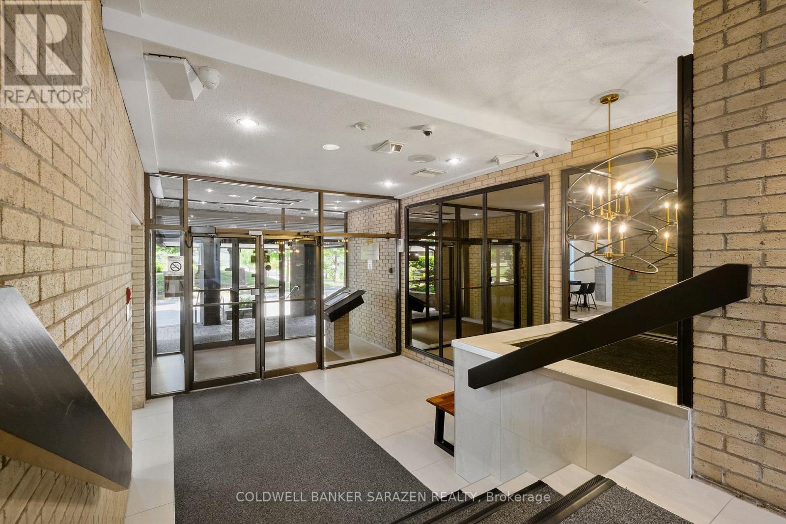 Property at 210 - 1100 AMBLESIDE DRIVE image 3