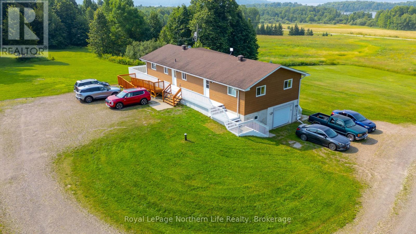 13 Sunnyside Road, Bonfield, Ontario P0H 1K0 - Photo 4 - X12318253