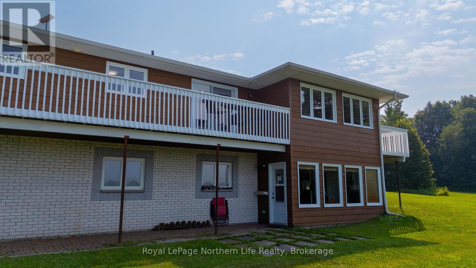 13 Sunnyside Road, Bonfield, Ontario P0H 1K0 - Photo 6 - X12318253