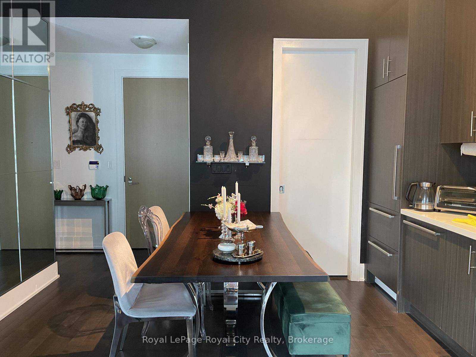 830 - 39 Queens Quay E, Toronto, Ontario  M5E 0A5 - Photo 12 - C12318223