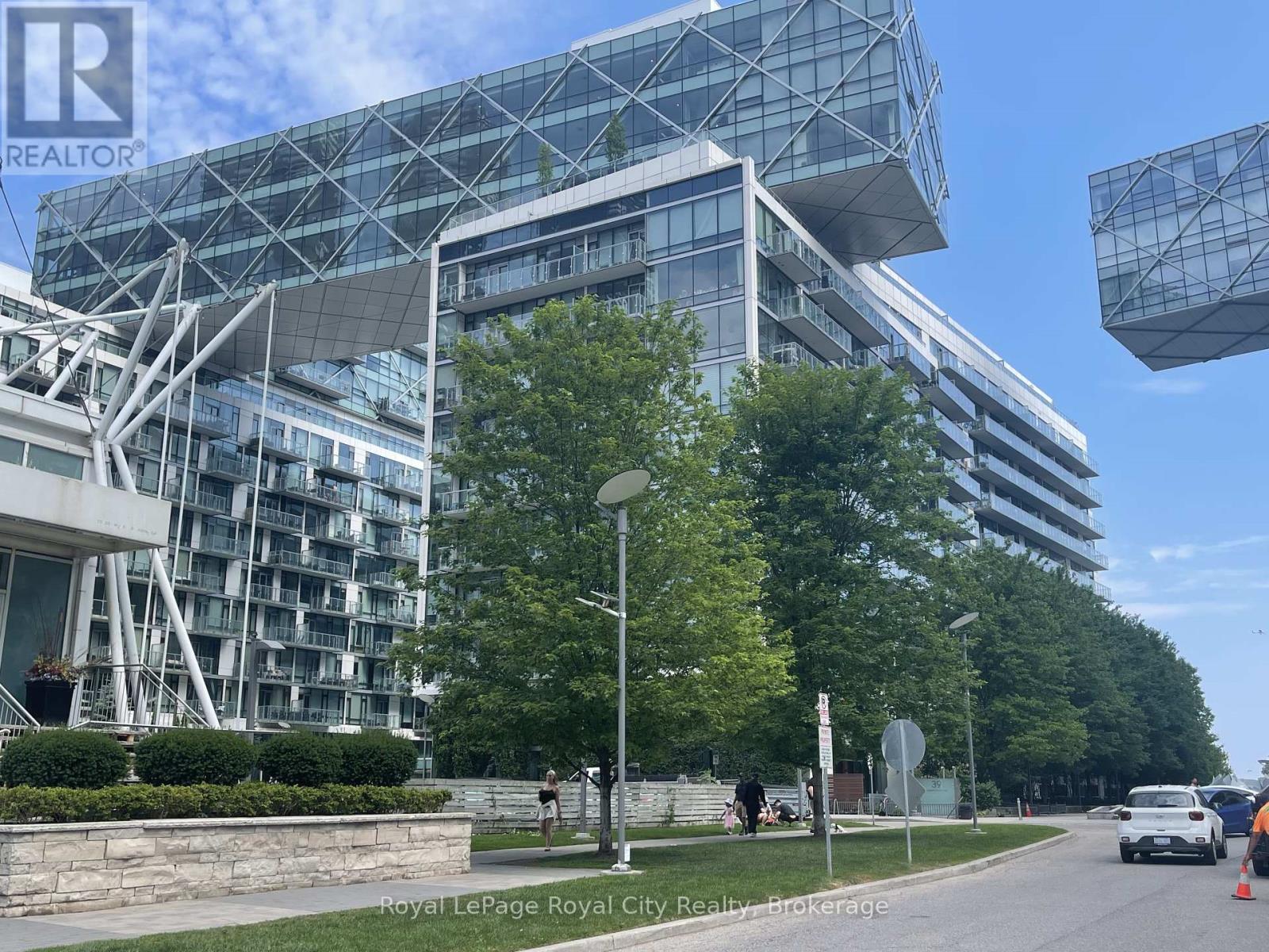 830 - 39 Queens Quay E, Toronto, Ontario  M5E 0A5 - Photo 41 - C12318223