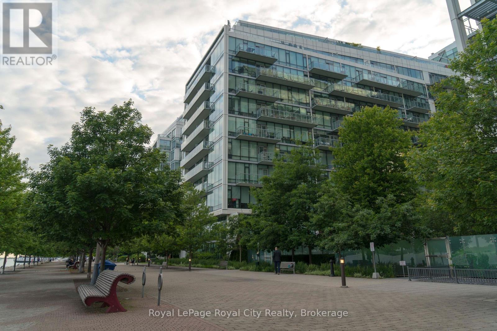 830 - 39 Queens Quay E, Toronto, Ontario  M5E 0A5 - Photo 42 - C12318223