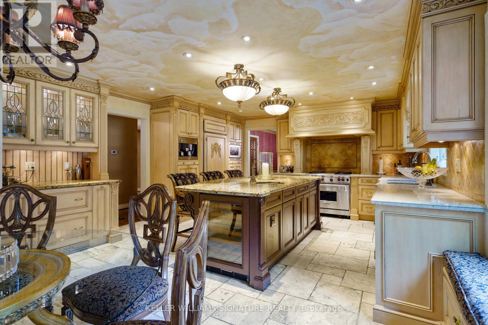 4334 Wellsborough Place, Mississauga, Ontario  L5M 3J4 - Photo 11 - W12310538