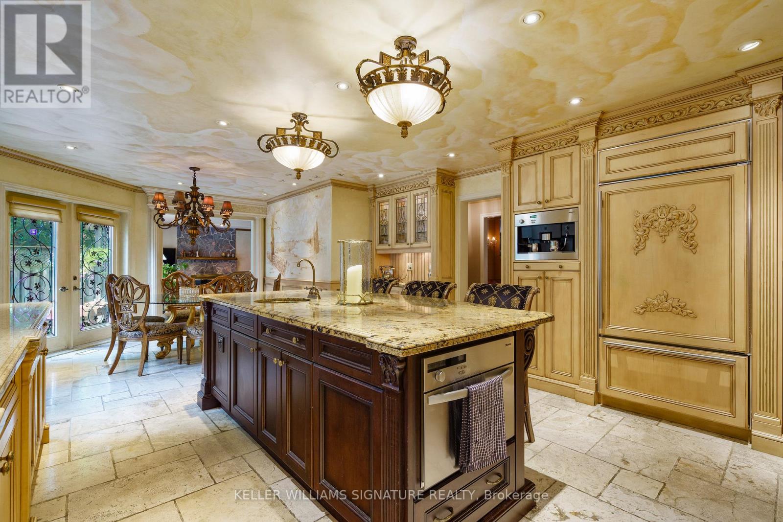 4334 Wellsborough Place, Mississauga, Ontario  L5M 3J4 - Photo 13 - W12310538