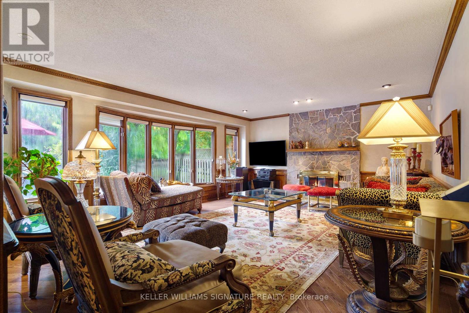 4334 Wellsborough Place, Mississauga, Ontario  L5M 3J4 - Photo 8 - W12310538