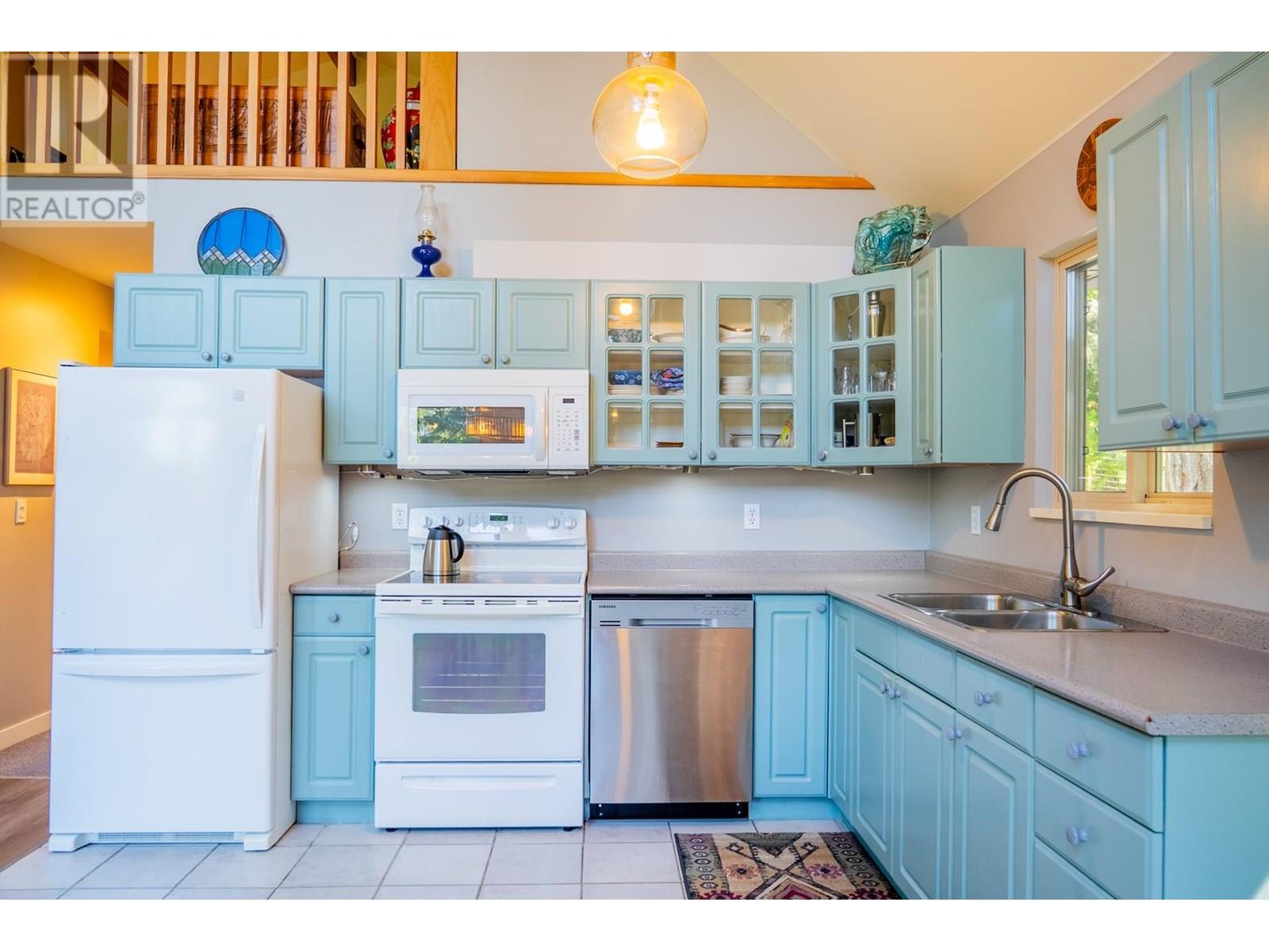 2609 Dory Way, Pender Island, British Columbia  V0N 2M2 - Photo 5 - R2996976