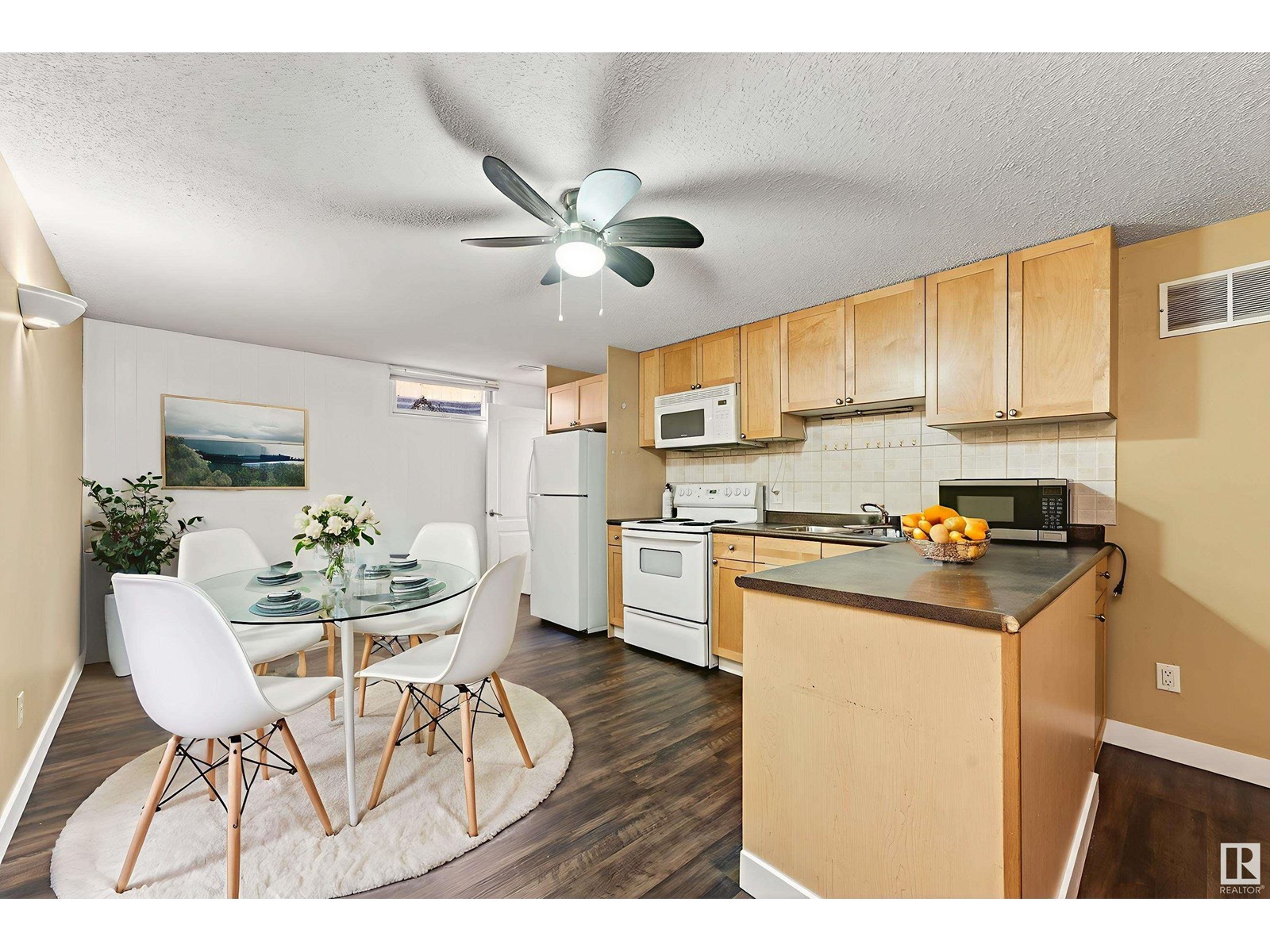 Property at 11451 44A AV NW image 5