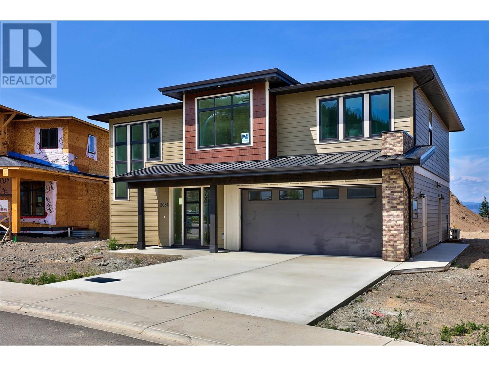 Property at 2084 LINFIELD Drive image 2