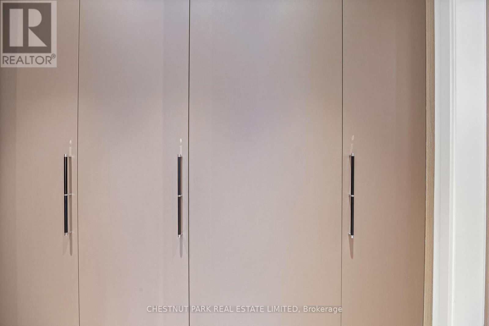 201 - 113 Dupont Street, Toronto, Ontario  M5R 1V4 - Photo 34 - C12318205