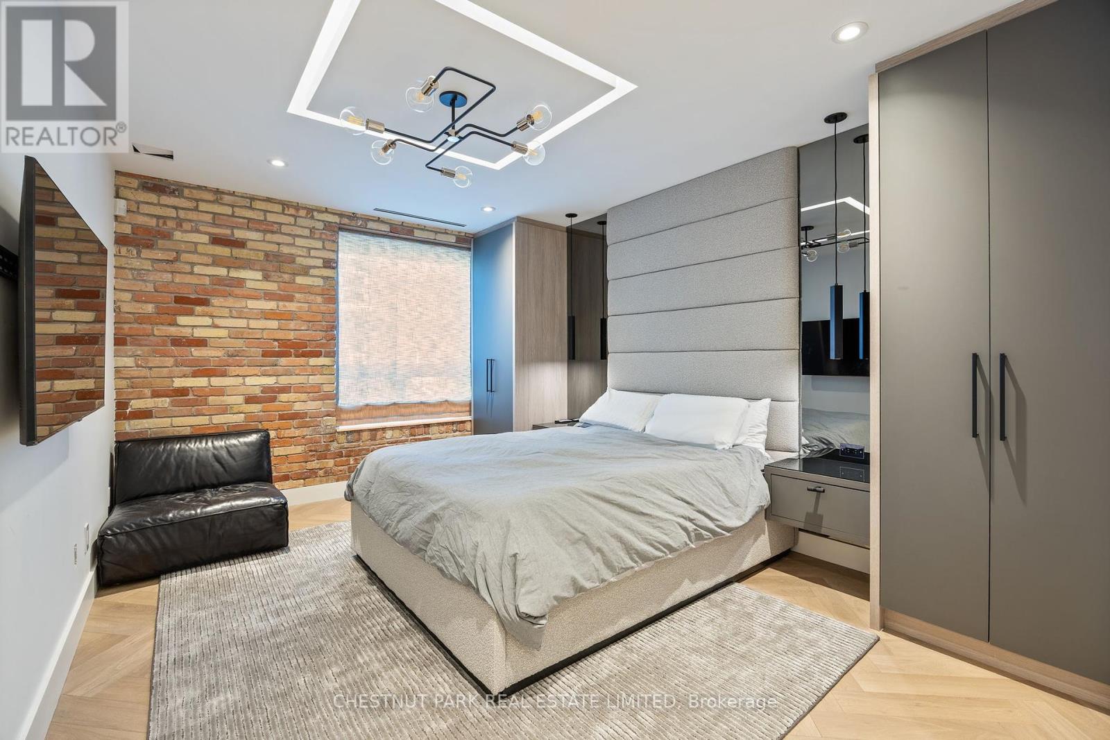 201 - 113 Dupont Street, Toronto, Ontario  M5R 1V4 - Photo 38 - C12318205