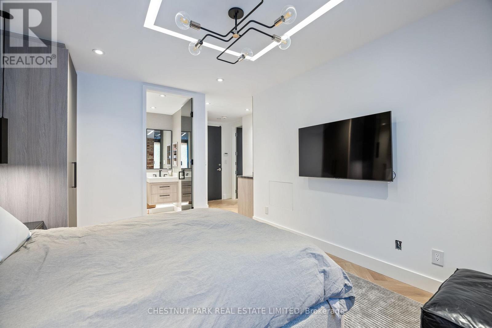 201 - 113 Dupont Street, Toronto, Ontario  M5R 1V4 - Photo 39 - C12318205