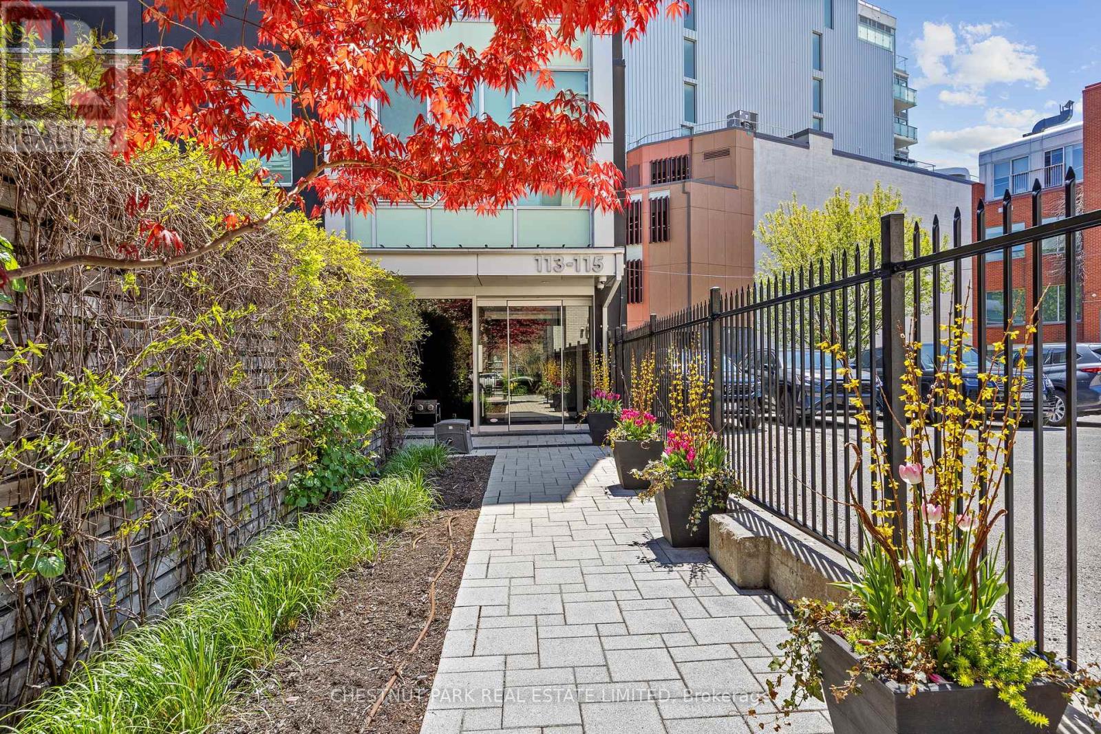 201 - 113 Dupont Street, Toronto, Ontario  M5R 1V4 - Photo 42 - C12318205