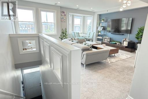 Property at 15 - 760 LAWRENCE AVENUE W image 5