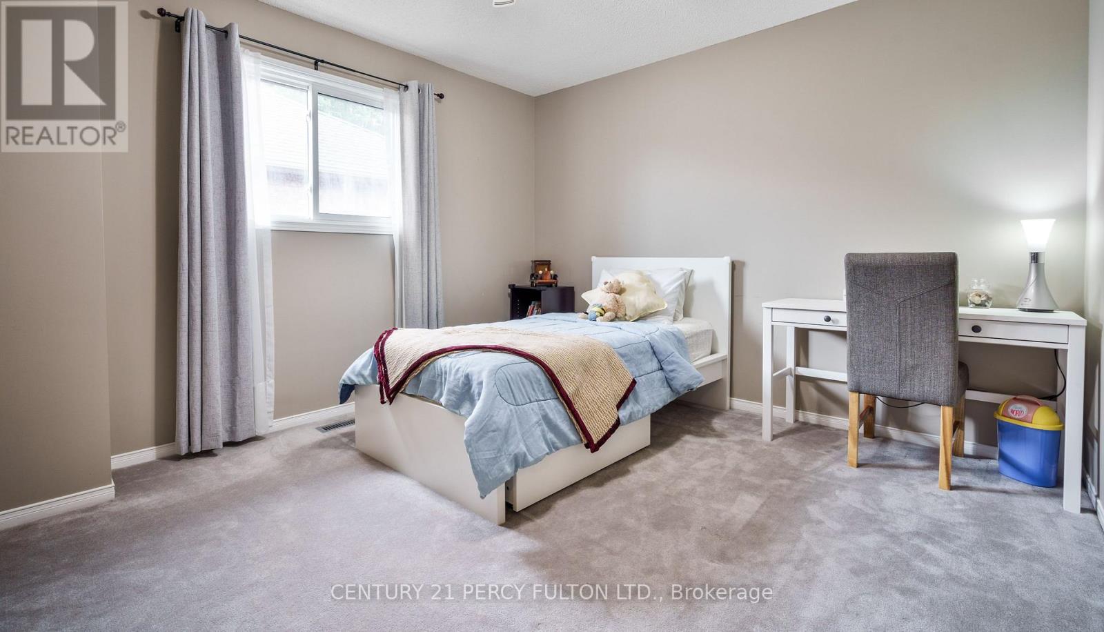 54 Cityview Circle, Barrie, Ontario  L4N 7V1 - Photo 27 - S12318208
