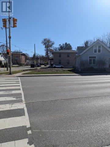 187 Wharncliffe Road N, London North, Ontario  N6H 2B1 - Photo 1 - X12318277