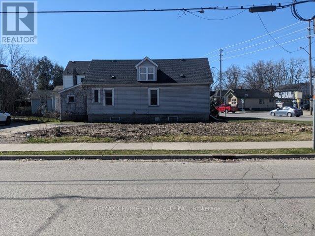 187 Wharncliffe Road N, London North, Ontario  N6H 2B1 - Photo 3 - X12318277