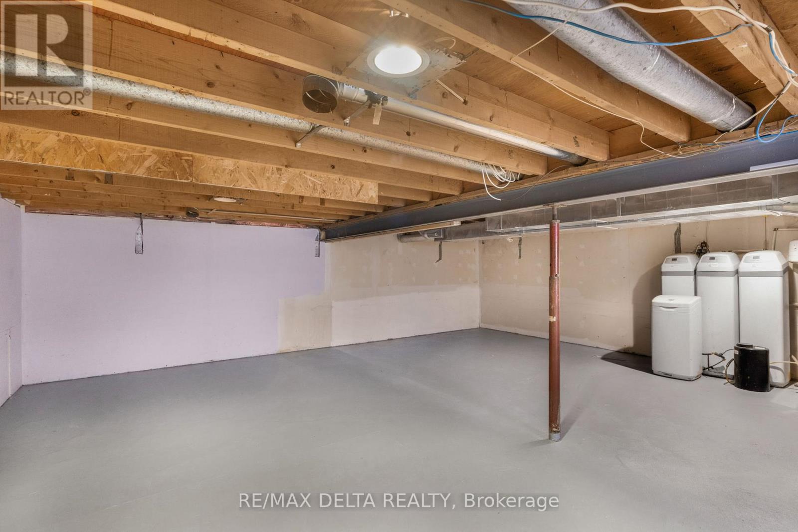 353 Russell Road, Clarence-Rockland, Ontario  K0A 2A0 - Photo 21 - X12318292