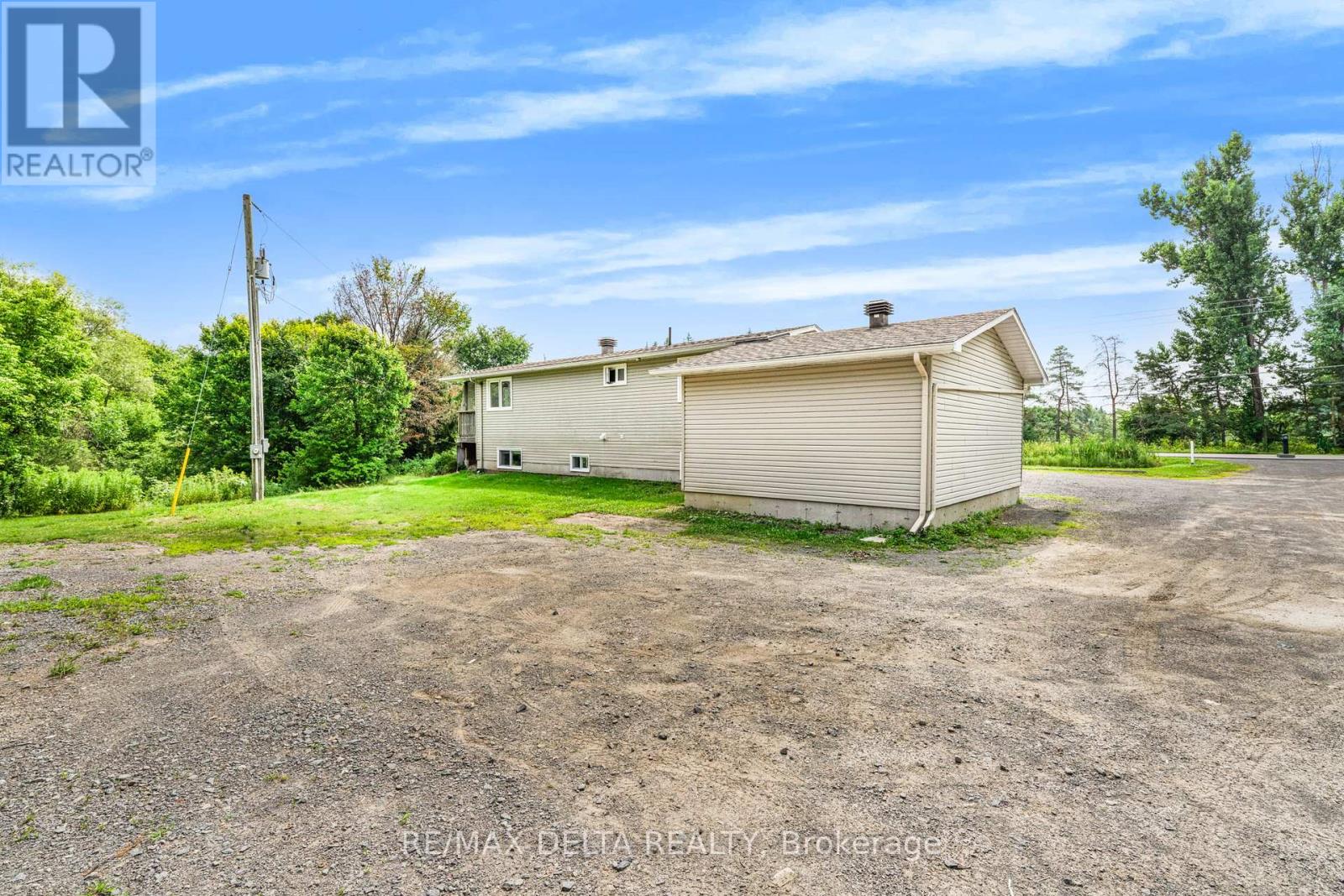 353 Russell Road, Clarence-Rockland, Ontario  K0A 2A0 - Photo 29 - X12318292
