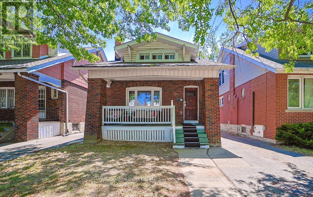 1105 King Street W, Hamilton, Ontario  L8S 1L8 - Photo 1 - X12318293