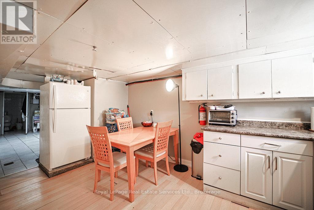 1105 King Street W, Hamilton, Ontario  L8S 1L8 - Photo 18 - X12318293