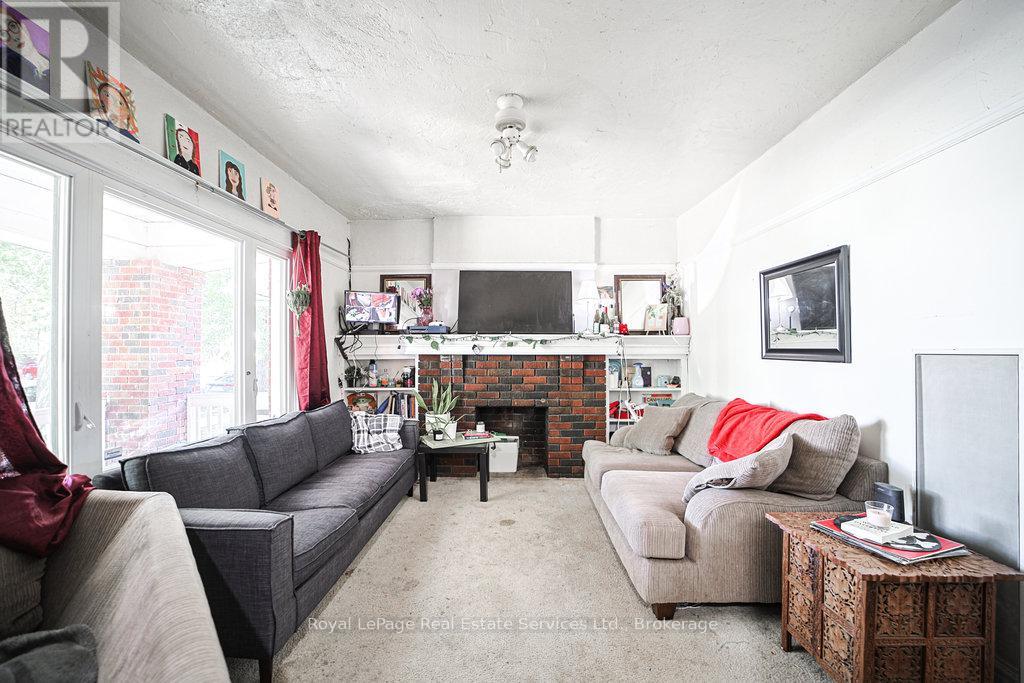 1105 King Street W, Hamilton, Ontario  L8S 1L8 - Photo 7 - X12318293