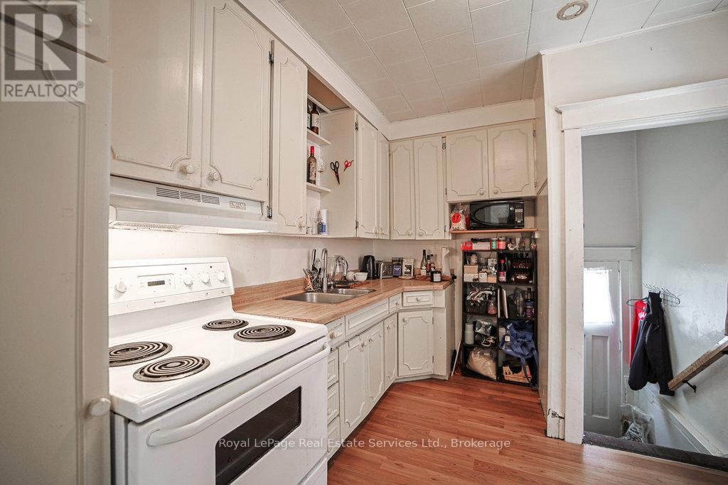 1105 King Street W, Hamilton, Ontario  L8S 1L8 - Photo 9 - X12318293