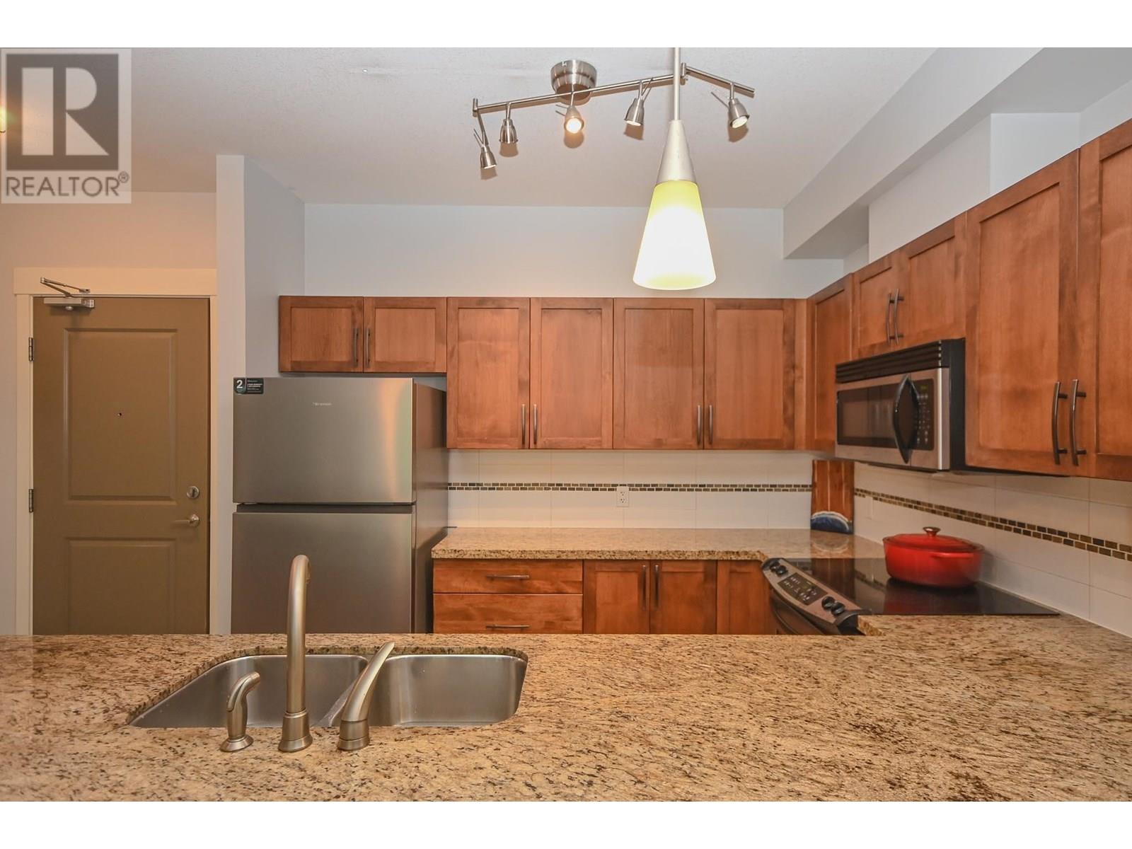 221 12350 Harris Road, Pitt Meadows, British Columbia  V3Y 0C5 - Photo 9 - R3032524