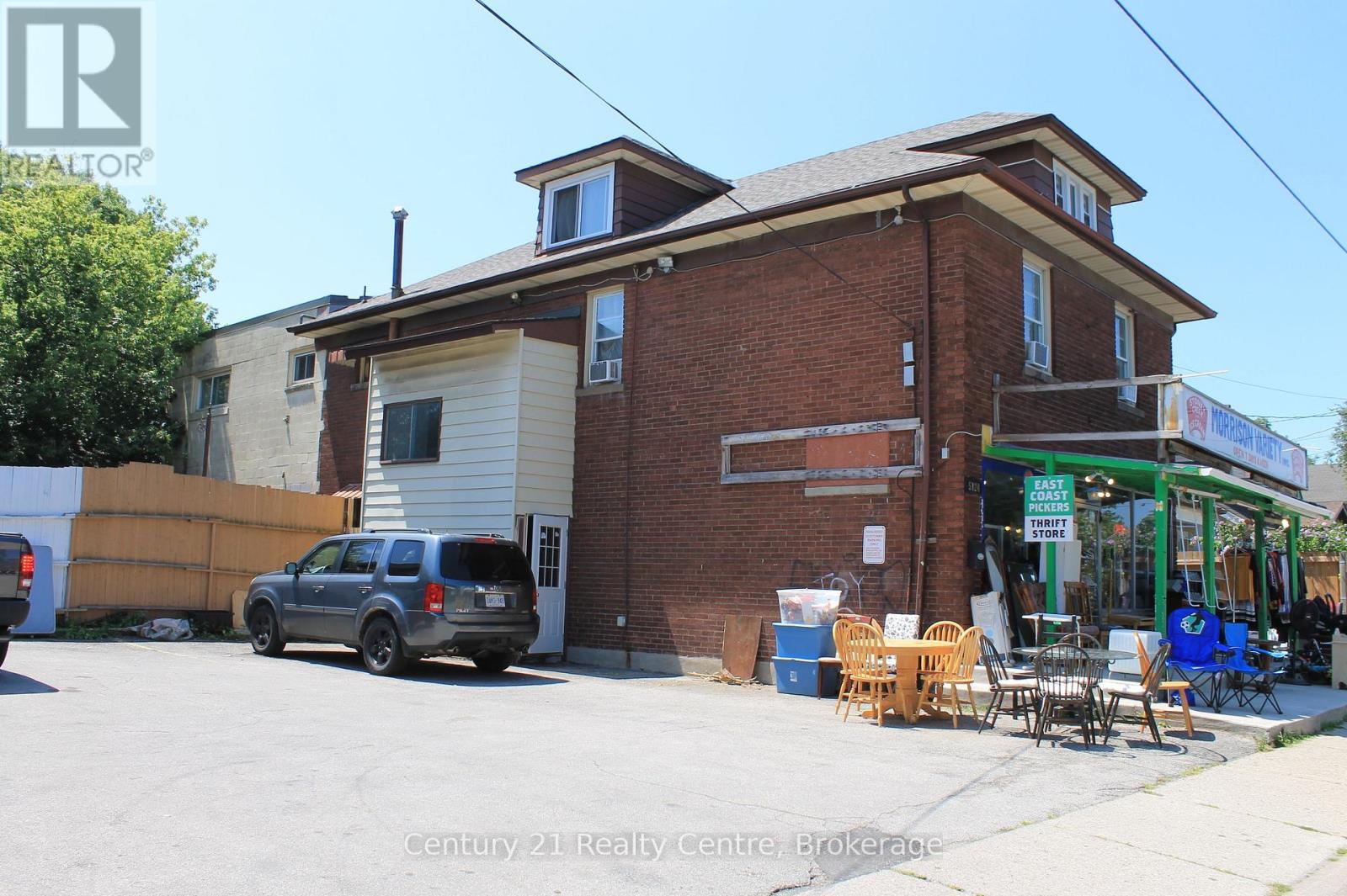 5124 Morrison Street, Niagara Falls, Ontario  L2E 2E1 - Photo 2 - X12318196