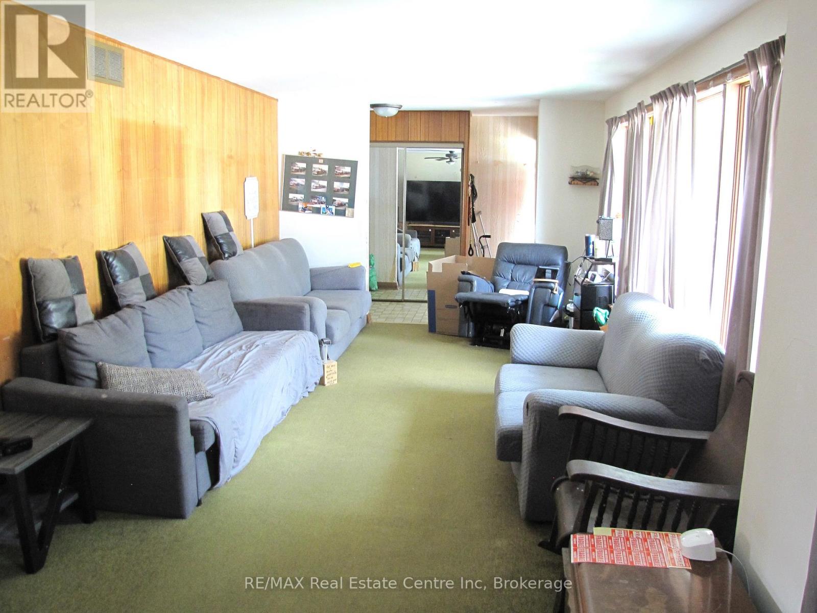 100 Edward Street, Wellington North, Ontario  N0G 1A0 - Photo 9 - X12318276