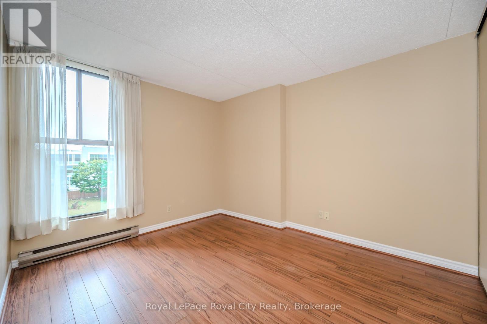 608 - 22 Marilyn Drive, Guelph, Ontario  N1H 7T1 - Photo 19 - X12318286