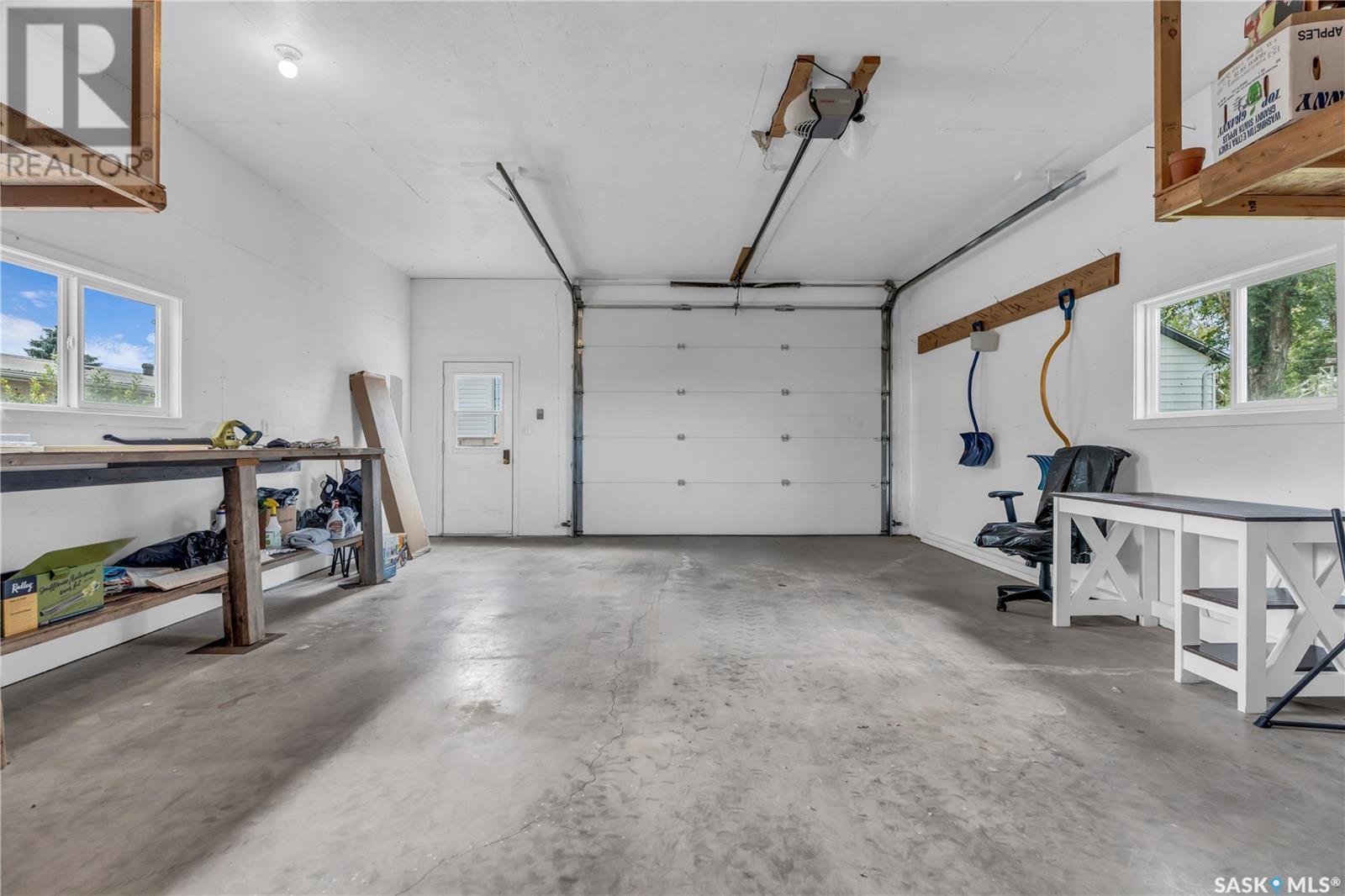 211 6th Avenue W, Gravelbourg, Saskatchewan  S0H 1X0 - Photo 36 - SK014212