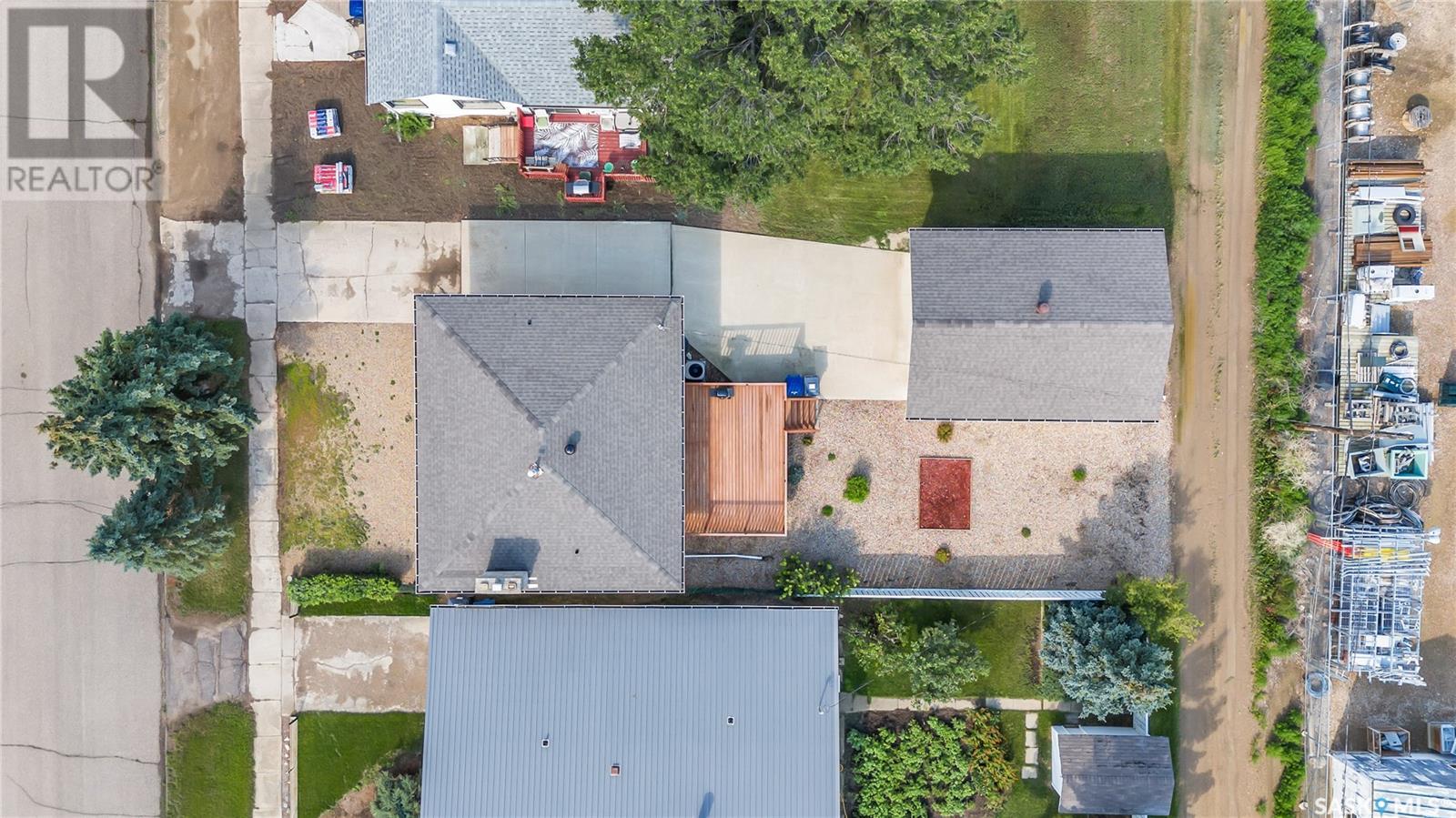 211 6th Avenue W, Gravelbourg, Saskatchewan  S0H 1X0 - Photo 46 - SK014212