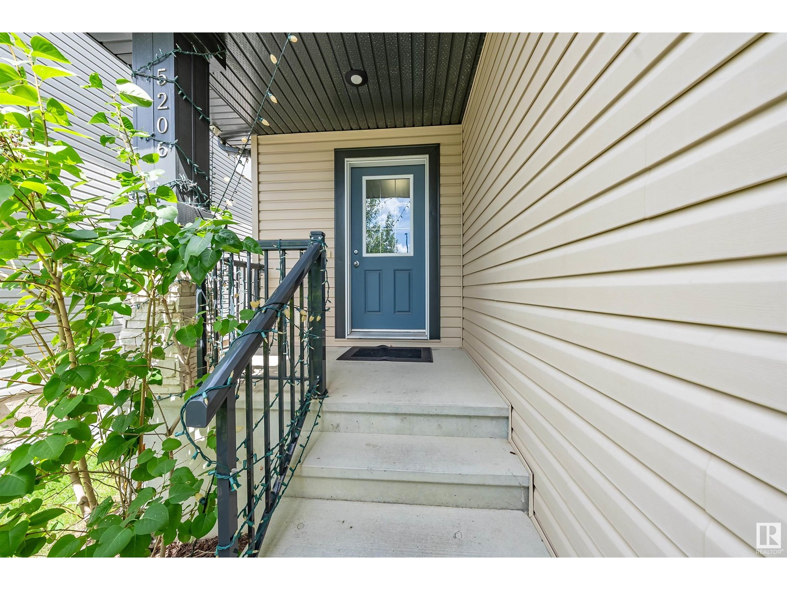5206 20 Av Sw, Edmonton, Alberta  T6X 1V6 - Photo 5 - E4450633