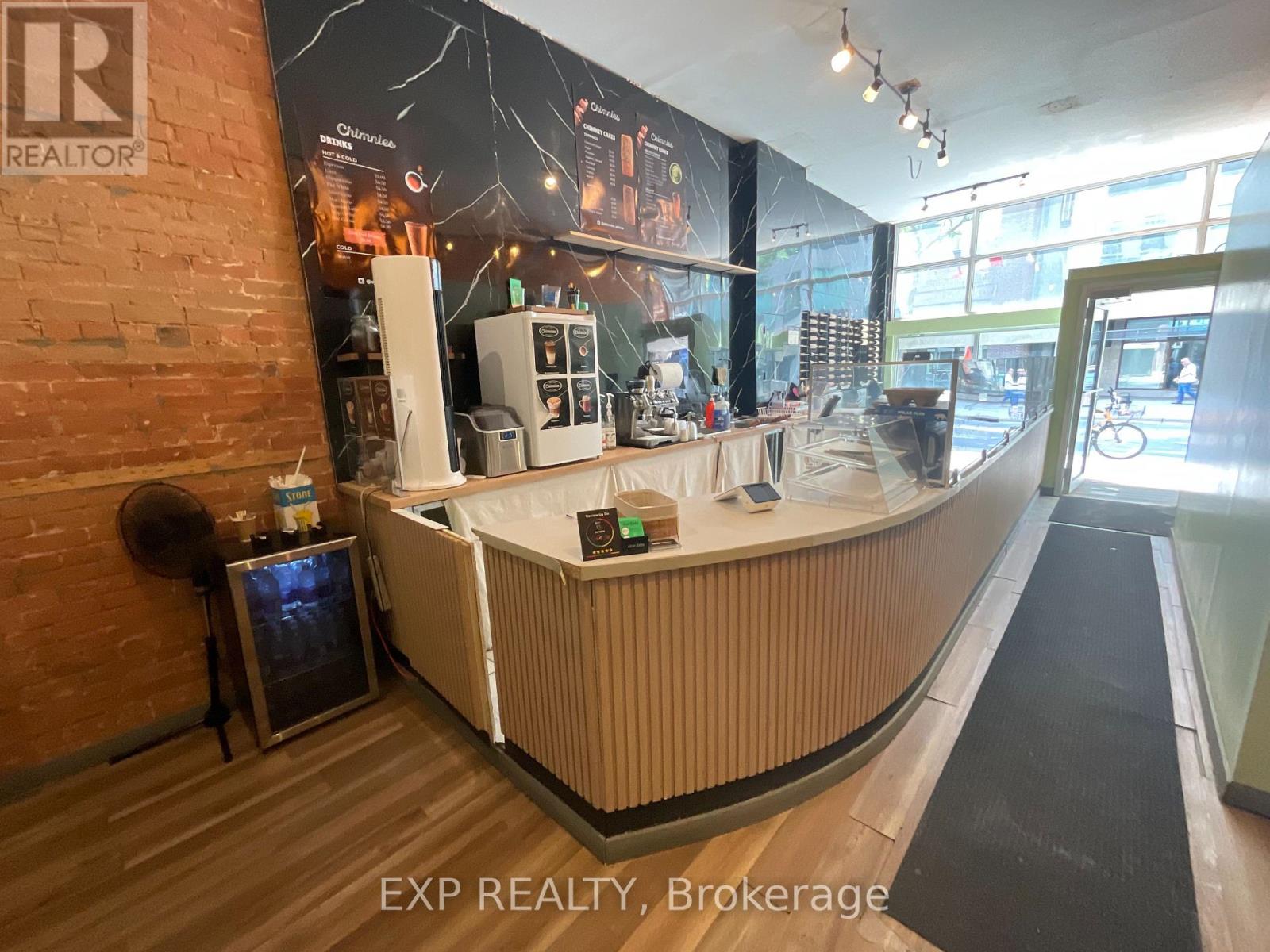 117 Bank Street, Ottawa, Ontario  K1P 5N5 - Photo 4 - X12318349