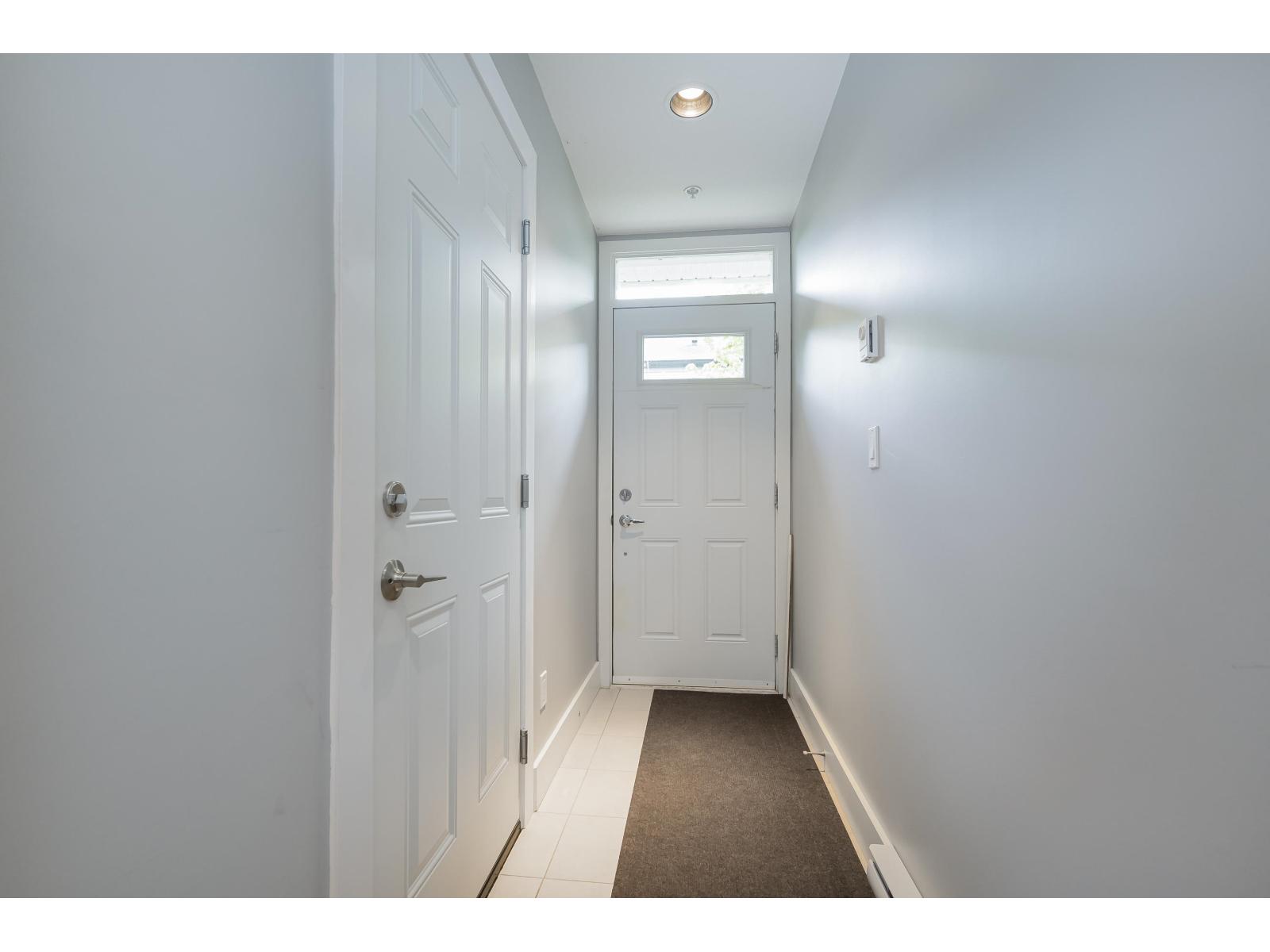 93 15833 26 Avenue, Surrey, British Columbia  V3Z 2X5 - Photo 3 - R3032399