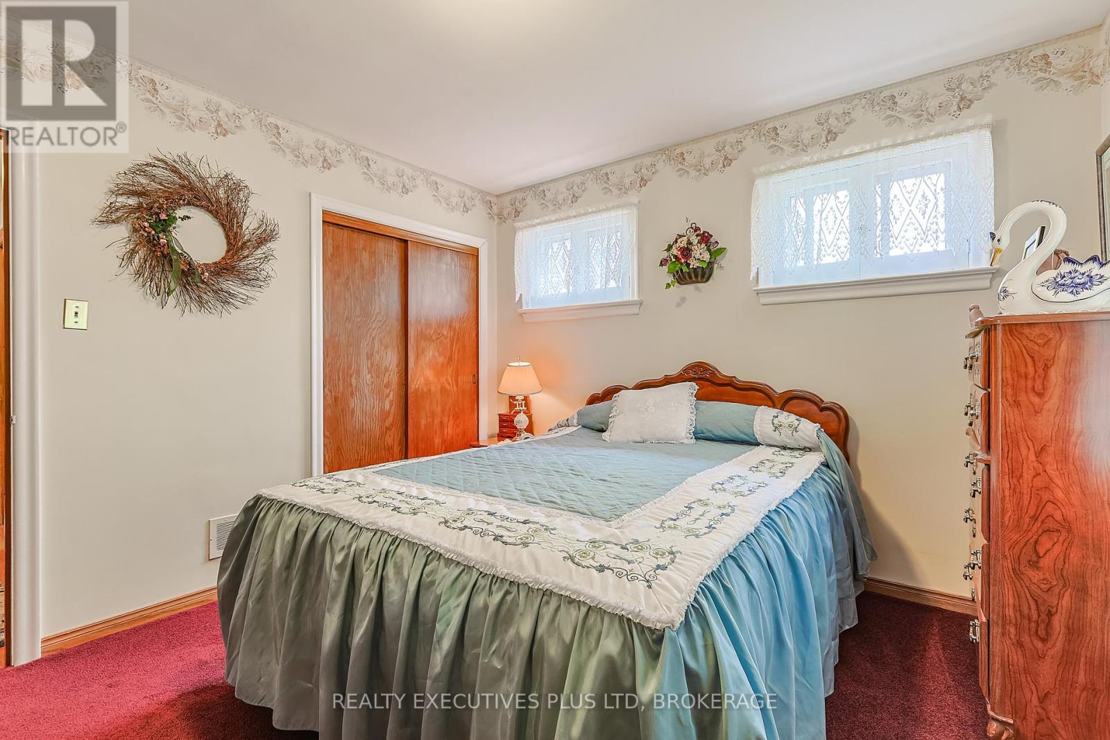 6322 Monroe Street, Niagara Falls, Ontario  L2G 2G8 - Photo 10 - X12318301