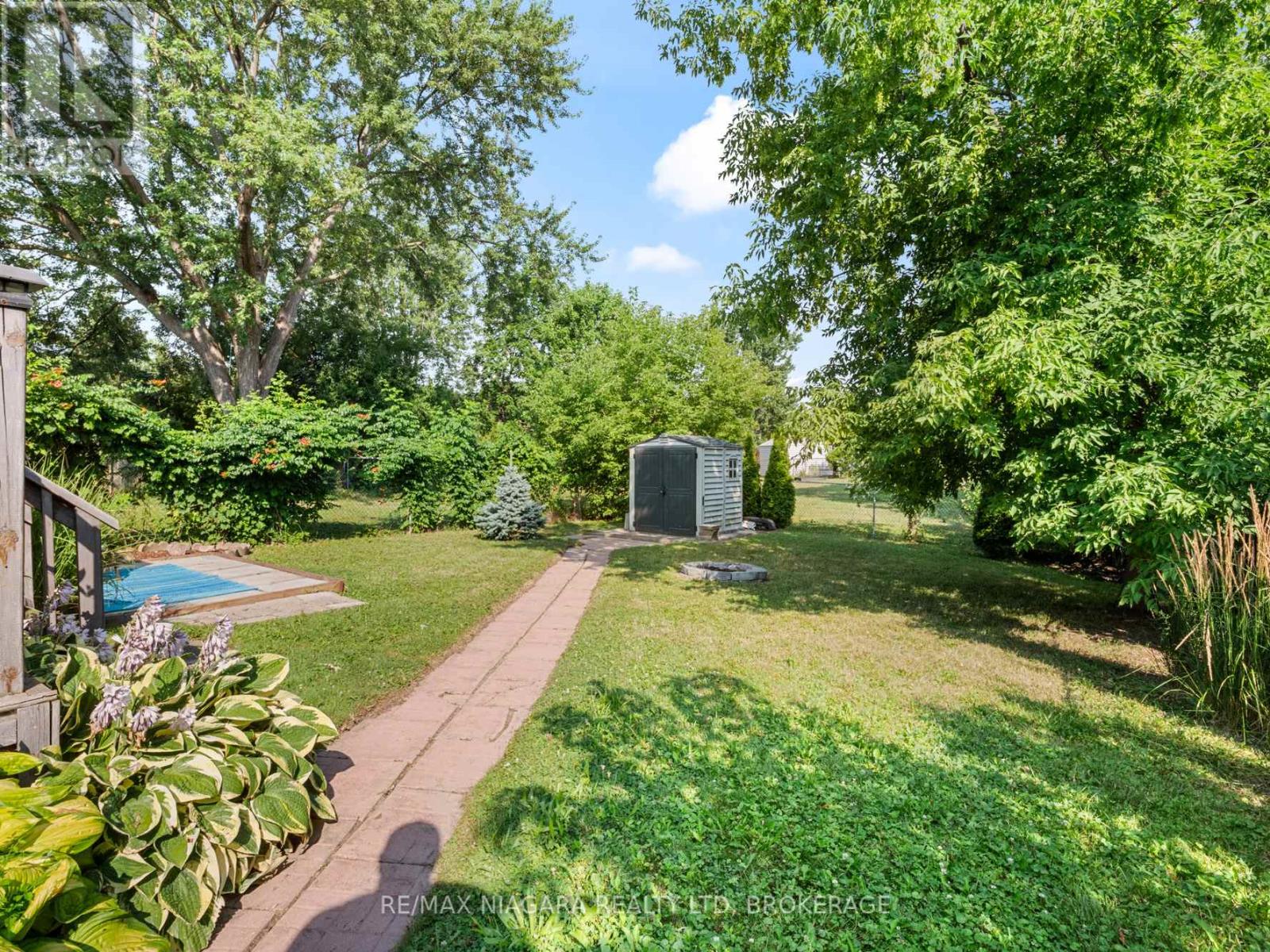 8071 Paddock Trail Drive, Niagara Falls, Ontario  L2H 1W8 - Photo 27 - X12318339
