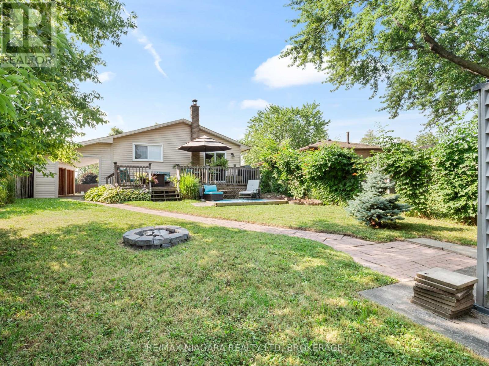 8071 Paddock Trail Drive, Niagara Falls, Ontario  L2H 1W8 - Photo 29 - X12318339