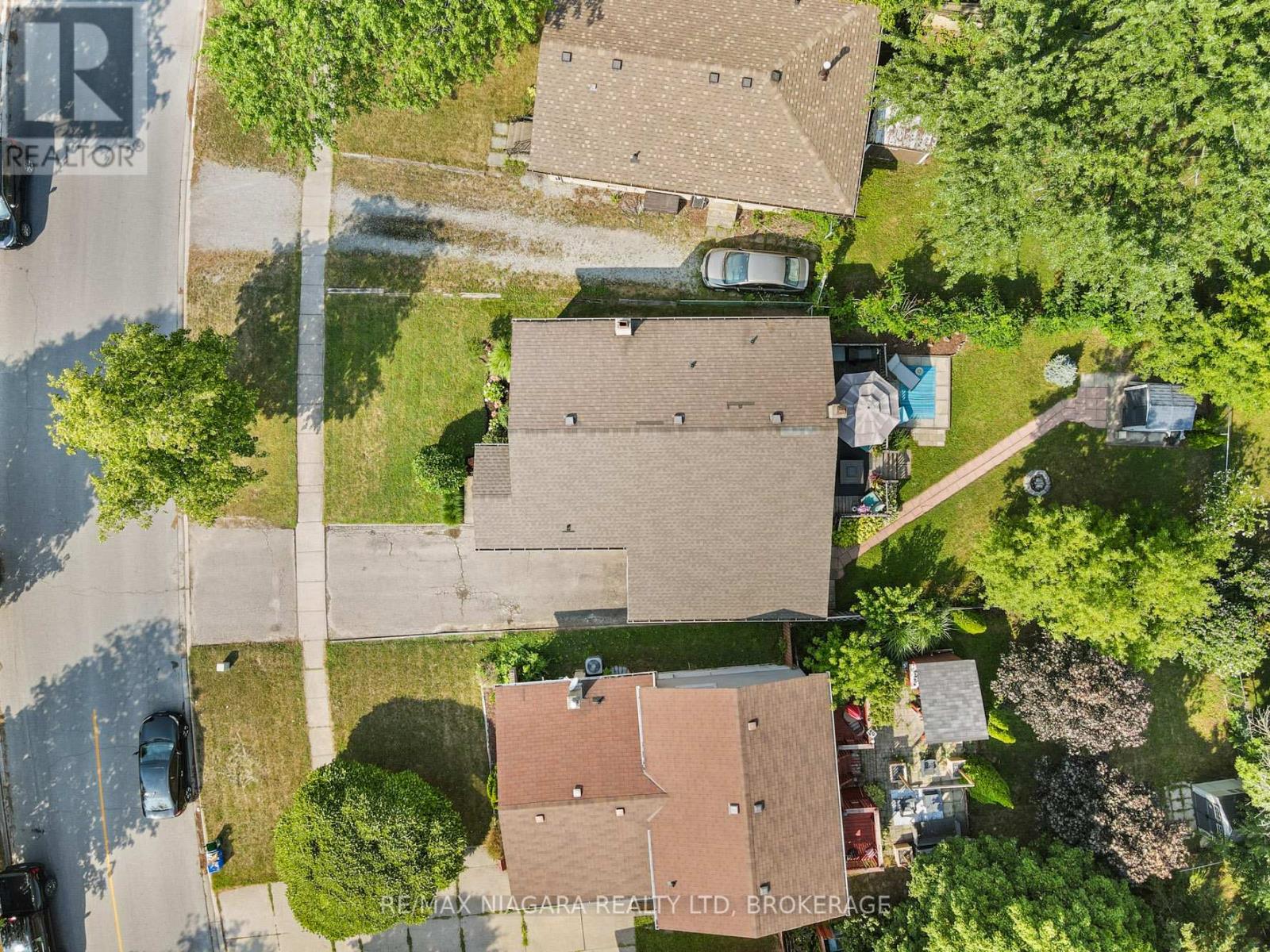 8071 Paddock Trail Drive, Niagara Falls, Ontario  L2H 1W8 - Photo 32 - X12318339
