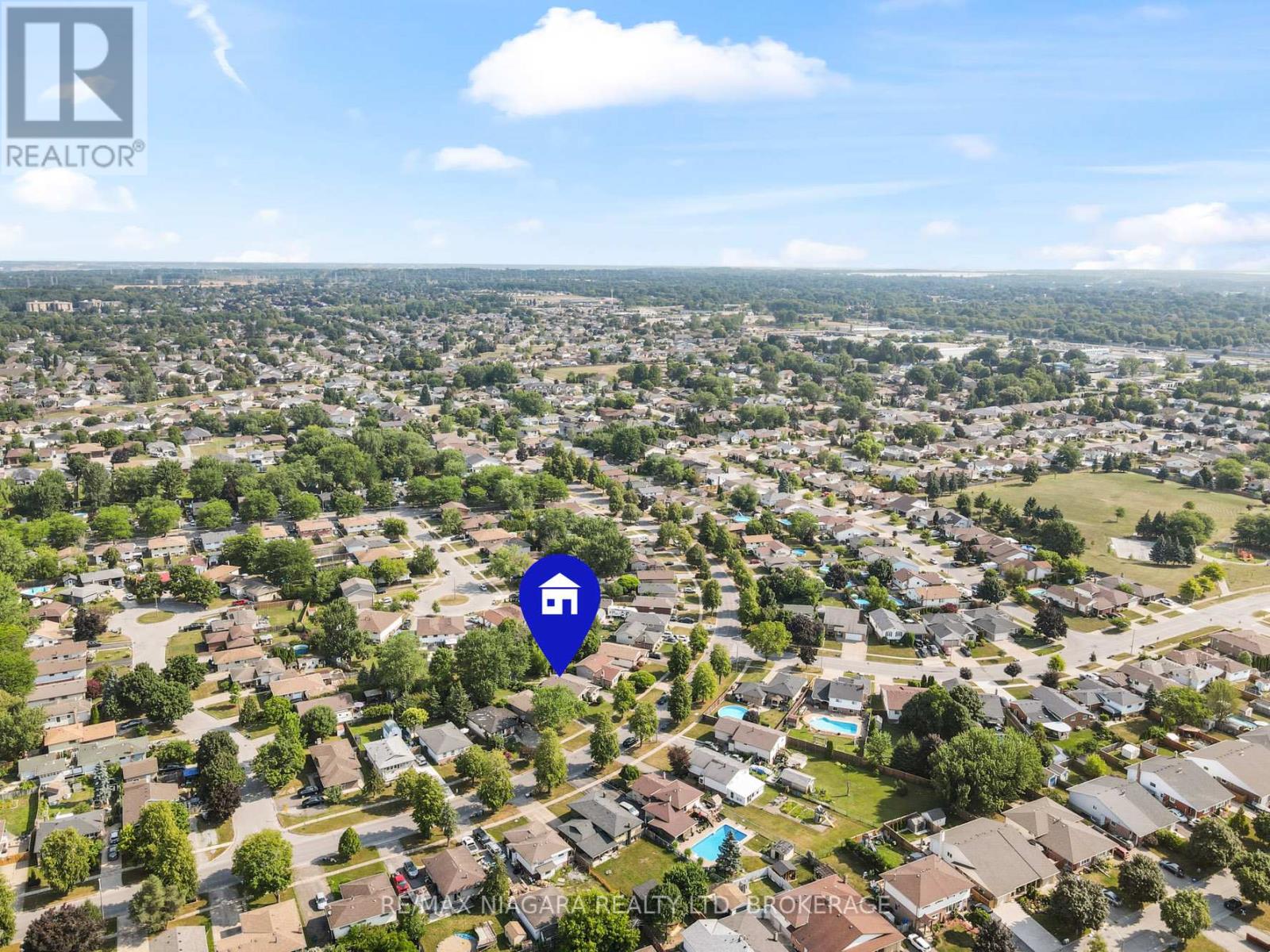 8071 Paddock Trail Drive, Niagara Falls, Ontario  L2H 1W8 - Photo 37 - X12318339