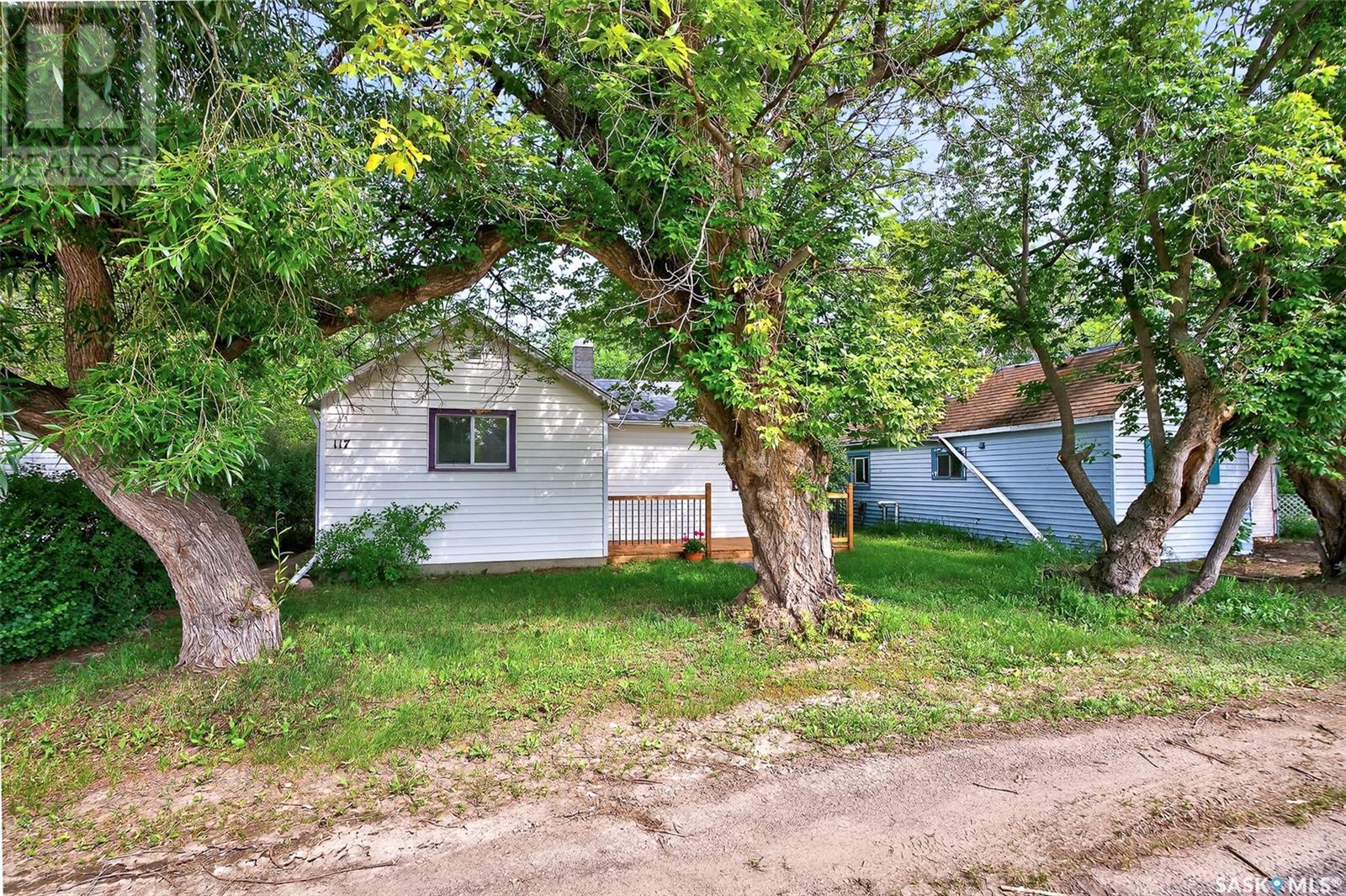 117 Rose Street, Mortlach, Saskatchewan  S0H 3E0 - Photo 39 - SK014282