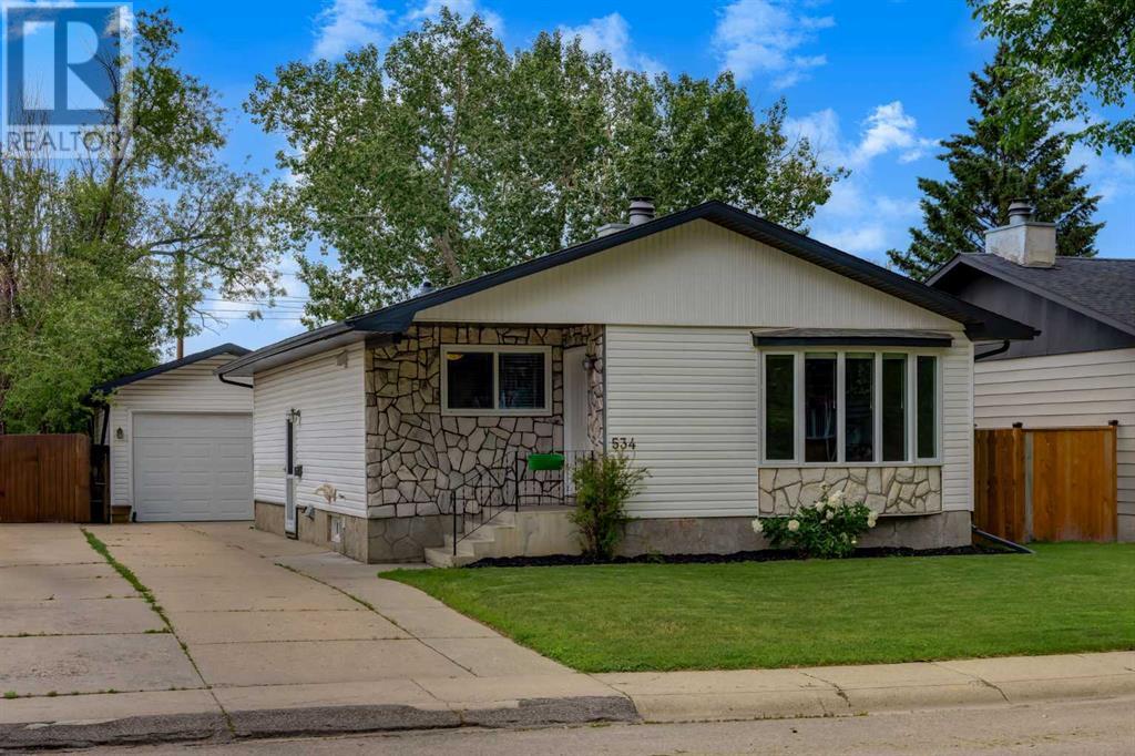 Property at 534 Cantrell Drive SW image 2