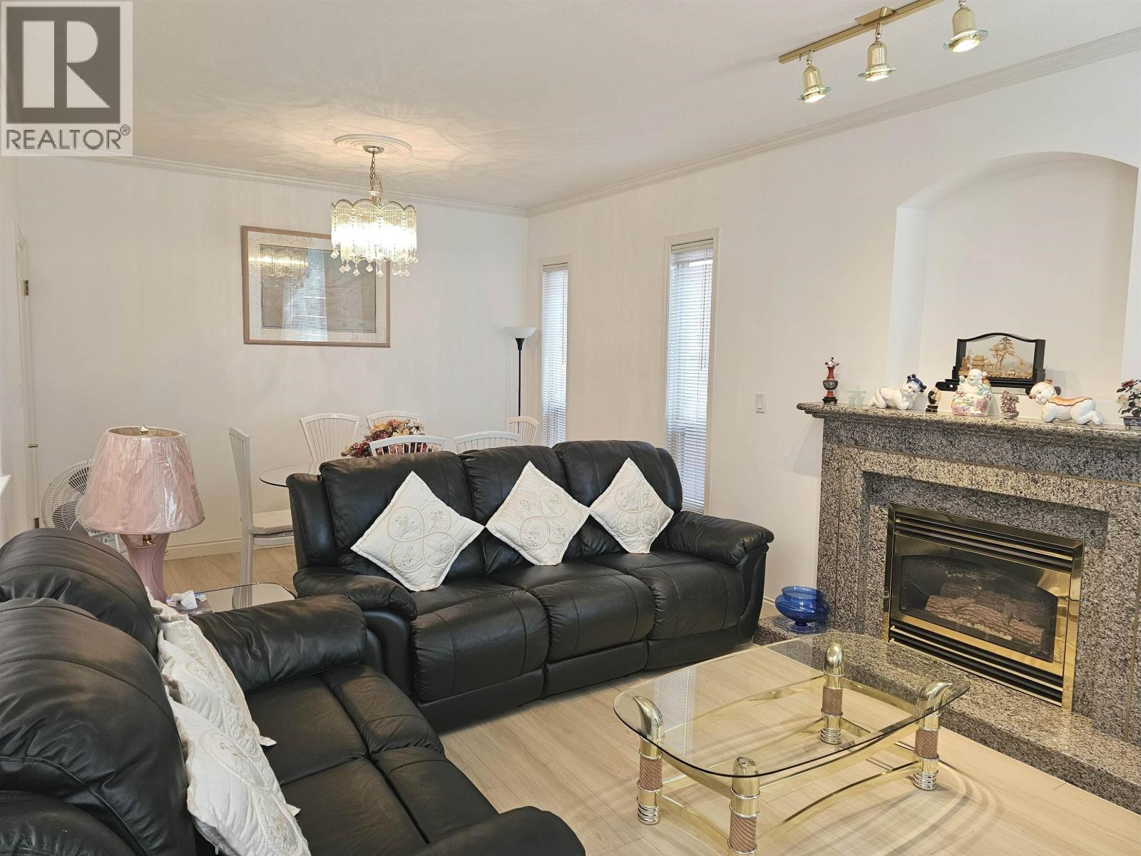 6 8693 No. 3 Road, Richmond, British Columbia  V6Y 2E6 - Photo 2 - R3001626