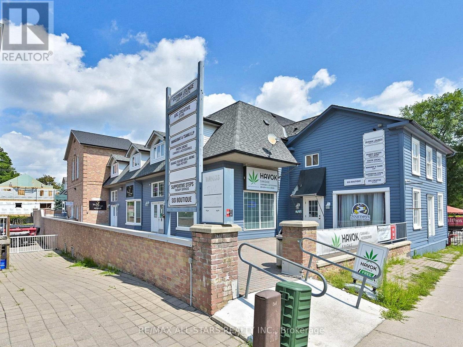 3a - 38 Wellington Street E, Aurora, Ontario  L4G 1H5 - Photo 2 - N12318303