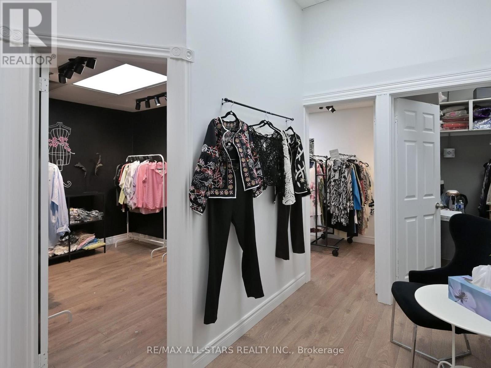 3a - 38 Wellington Street E, Aurora, Ontario  L4G 1H5 - Photo 29 - N12318303