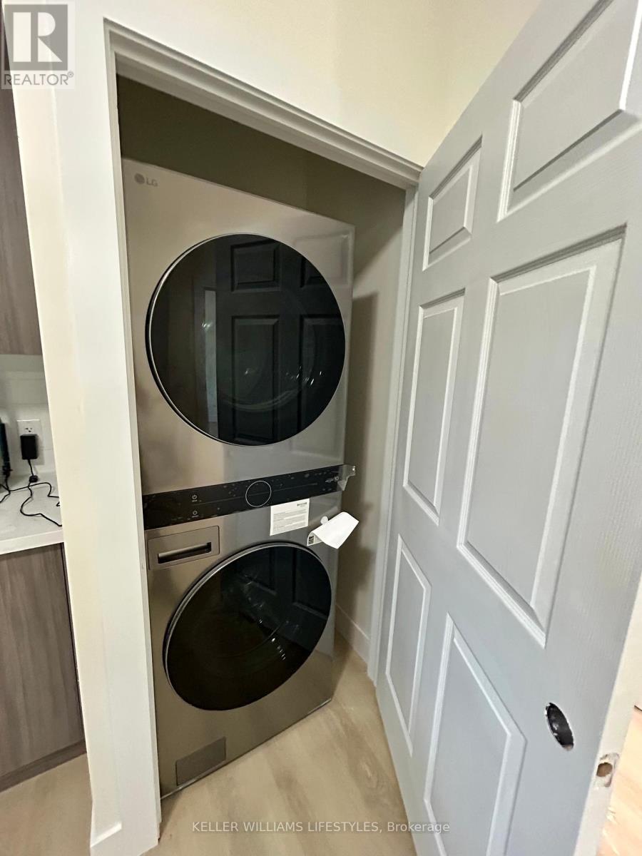 4 - 178 Woodward Avenue, London North, Ontario  N6H 2H3 - Photo 11 - X12258003