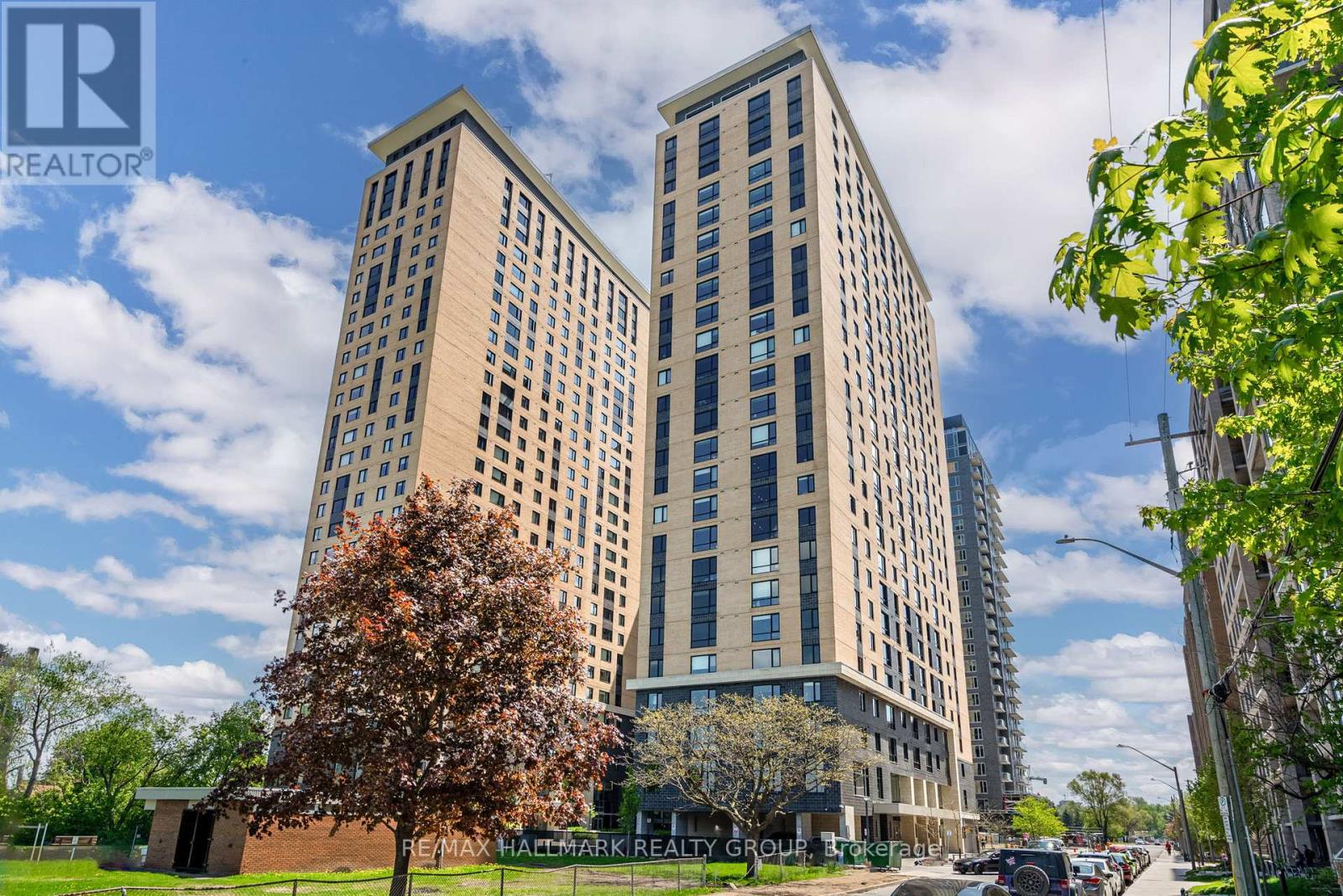 615 - 105 CHAMPAGNE AVENUE S, Ottawa, Ontario